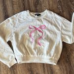 Social Scene Coquette Bow Crewneck Size Medium Cream Pink Photo 0
