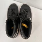 Nike  Women's Black & White Blazer Mid '77 LX Sneakers Size 6 Photo 5