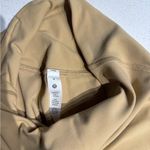 Lululemon Nulu yoga crop Photo 6