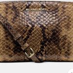 Michael Kors Medium Selma Messenger Sand Snake Print Leather crossbody bag Photo 6