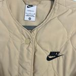 Nike jacket Photo 1
