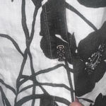 Hot Cotton Floral White Black Red Linen Button Down Shirt Size M Size M Photo 1