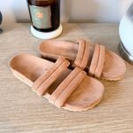 Varley NWOT Giles Quilted Slides Size 10 Photo 3