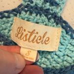 Listicle  Crochet Boho Style Cropped Tank Size Small Racerback Blue Festival Photo 4