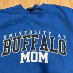 Gildan Nwot University at Buffalo Mom blue 100% cotton t-shirt size medium nwo Photo 1