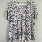 Hazel Cream Blue Floral Short Sleeve V Photo 0