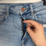 American Eagle  Curvy Hi-rise Jean Shortie Distressed denim Shorts light wash 6 Photo 6