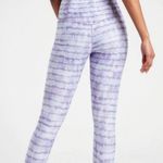 Athleta  Elation printed capri legging Tahiti dusk purple size small Photo 5