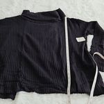 Free People  Juicy Longsleeve Black Photo 6