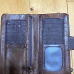 Fossil Leather Wallet Photo 4