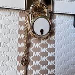 Michael Kors Purse Photo 11