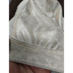 Playtex Lot of 2  Size 36C Beige 18 Hour Ultimate Shoulder Comfort Wireless Bra Photo 7