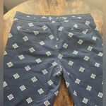 Gap | ladies Khakis Slim City La Coupe Urbaine Etrote Capri pants. Size: 14. Photo 11