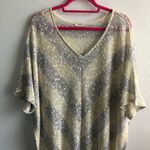 ODDY Shawl Sweater Cape w/ Fringe Cream & Grey Chevron Stripes OSFM GUC Size undefined Photo 2