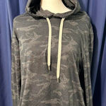 Vuori  Womens Halo Essential Hoodie Black Camo Size Medium NWOT Photo 0