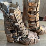 FREEBIRD by Steven FREEBIRD Zane in Rose Gold Photo 2