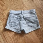 Denizen from Levi's DENIZEN Denim Shorts Womens Size W26 Grey High Rise Button Fly‎ Mineral Wash Photo 3