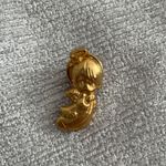 Precious Moments Vintage  Boy Angel Religious Gold Tone Lapel Hat Tie Pin. Photo 0
