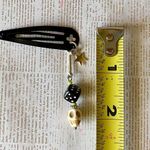 Handmade goth Kawaii unique y2k dice & skyll dangle hair clip🖤💀💚 Photo 3