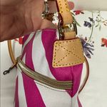 Dooney & Bourke Magenta and White Chevron Crossbody Bag Pebbled Leather Photo 14