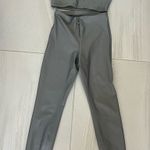 Alo Yoga  Gray Leggings and sports bra Photo 0