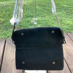 Black nylon crossbody bag w/ wide guitar strap zip Photo 4