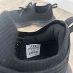 APL  Women’s Black TechLoom Zipline Size 6.5.  Photo 2