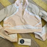 Vimmia X CB Half Zip Pullover Top in Conch Multi  M Photo 5