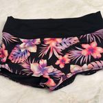 PINK - Victoria's Secret PINK Gym to Swim Floral Shorts Size M Photo 2