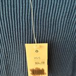 Banana Republic Women’s‎  short sweater. Photo 1