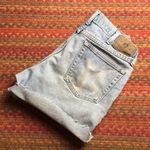 VINTAGE WRANGLER LIGHT WASH WESTERN DENIM CUT OFF BOYFRIEND SHORTS Blue Size 32 Photo 1