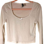 Divided  H&M White Long Sleeve‎ Ribbed Bow   Cropped Shirt Tee Women’s Medium Photo 0