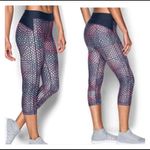 Under Armour  heat gear printed Capri leggings XS Photo 1