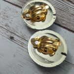 Vintage Clip On Earrings Photo 4
