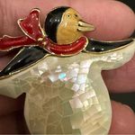 Vintage Unsigned Enameled Penguin Ice Skating Mosaic MOP Belly Brooch 23g. Red Photo 10