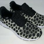 Athletic Works  Womens Snow Leopard Print Soft Running Shoe Sneaker Size 9.5 Photo 1