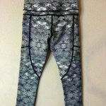 Zyia  Light n Tight Snakeskin Print Leggings Sz 0 NWOT Photo 2