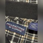 Roundtree & Yorke EUC Black and Brown Plaid Long Sleeve Sweater size 2X Photo 9