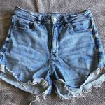 American Eagle 221.  Outfitters Light Blue mom Jean Shorts size 4 Photo 0
