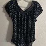 Xhilaration Black and Gray Smocked Puff Sleeve Blouse Photo 4