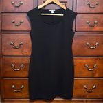 Nine West Classic Little Black Dress W/Capped Sleeves EUC Photo 8