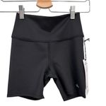 Alo Yoga 5" AIRLIFT ENERGY SHORT Black Photo 3