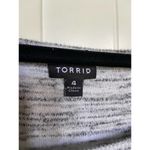 Torrid Womens Sweater Size 4 4X 26 Space Dye Knit Embroidered Floral Sleeve Gray Photo 5