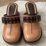 Two Lips Brown and Tan Clog Sandals, Size 8, New in Box Photo 7