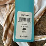 Beach Bunny NWT Hudson High Apex Underwire Bikini Top Size Small Photo 4