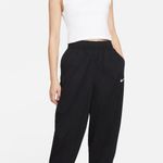 Nike Women’s Essential Sleeveless Mock Top Photo 0