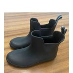 Totes Black Waterproof Rain Ankle Boots Womens US 8 Chelsea Pull On Slip Resist Photo 2