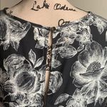 Melrose and Market  Floral Hatchback Bell Sleeve Black Blouse Size Small NWT Photo 8