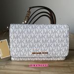 Michael Kors Purse Photo 0