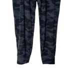 Athleta Salutation Joggers Women’s Size Small Camo Gray Black High Rise Athletic Photo 4